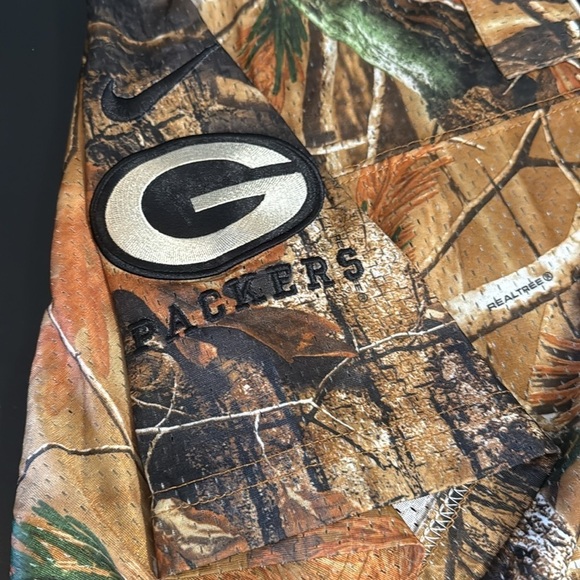 NFL Nike Jersey Aaron Rodgers Number 12 Green Bay Packers - Picture 7 of 8